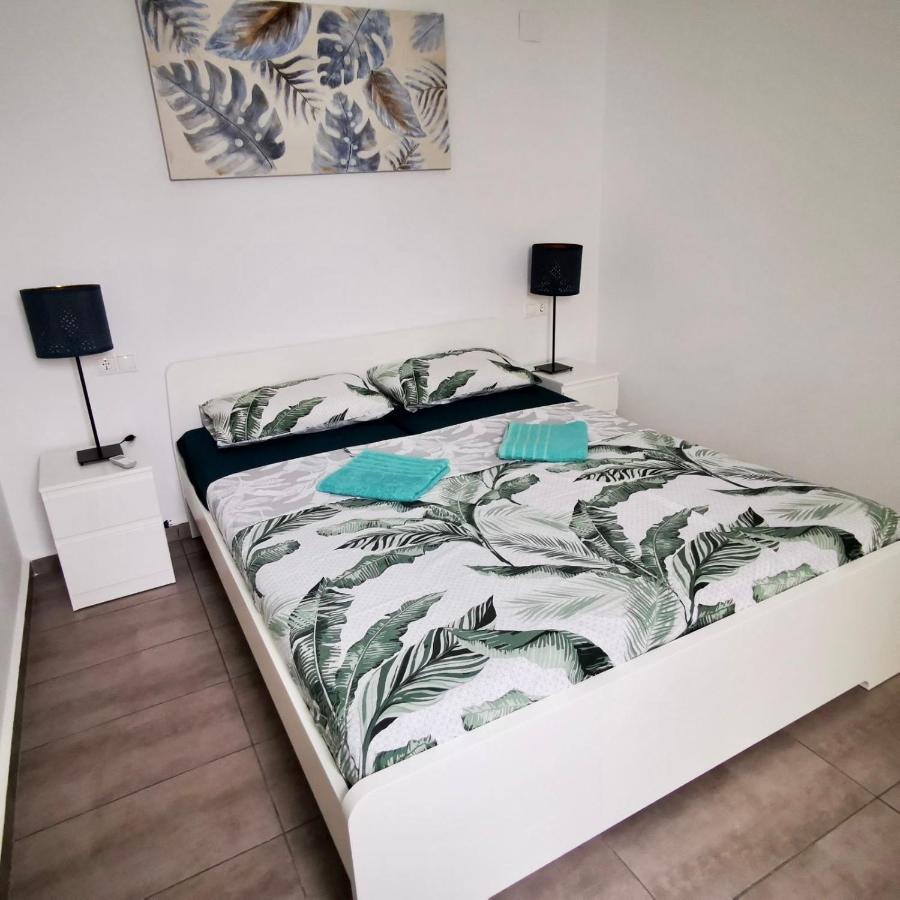 Hda Apartment Torrevieja Exteriör bild